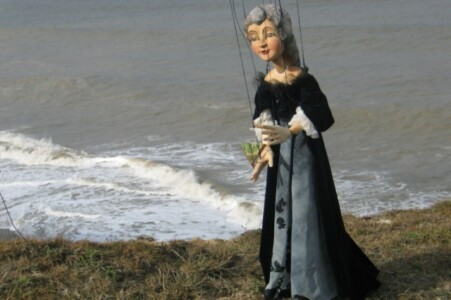 Grey Lady 81 cm Gone to live in France