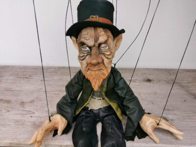 Leprechaun 55 cm Gone to live in USA